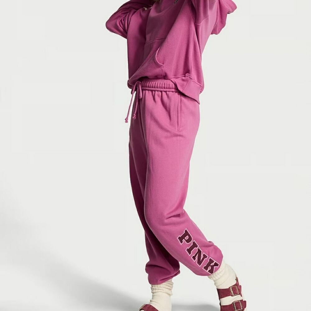 PINK Ivy Fleece Campus Sweatpants Red Violet Small
